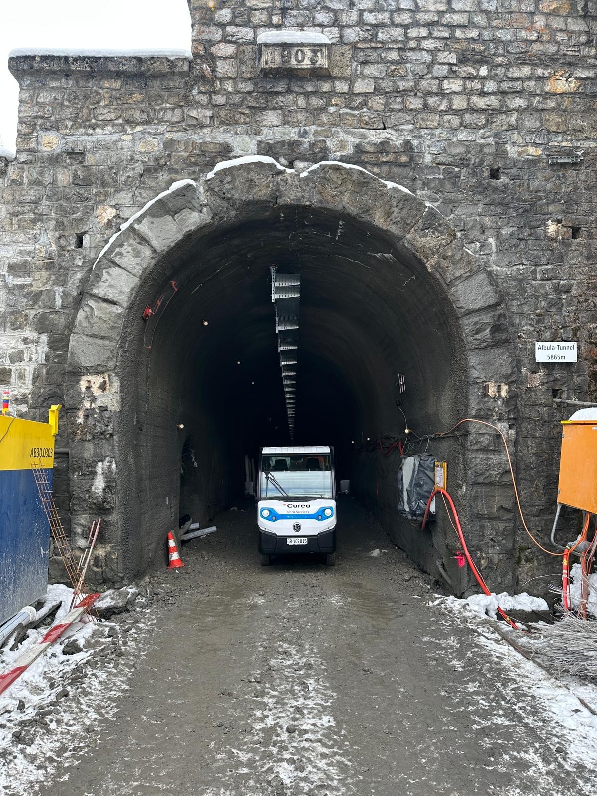 original AA0CFC55 FF53 4213 8403 D5B0FDB35526